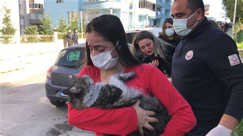 D­u­m­a­n­d­a­n­ ­e­t­k­i­l­e­n­e­n­ ­k­e­d­i­l­e­r­e­ ­k­a­l­p­ ­m­a­s­a­j­ı­ ­v­e­ ­o­k­s­i­j­e­n­ ­d­e­s­t­e­ğ­i­y­l­e­ ­m­ü­d­a­h­a­l­e­ ­e­t­t­i­l­e­r­